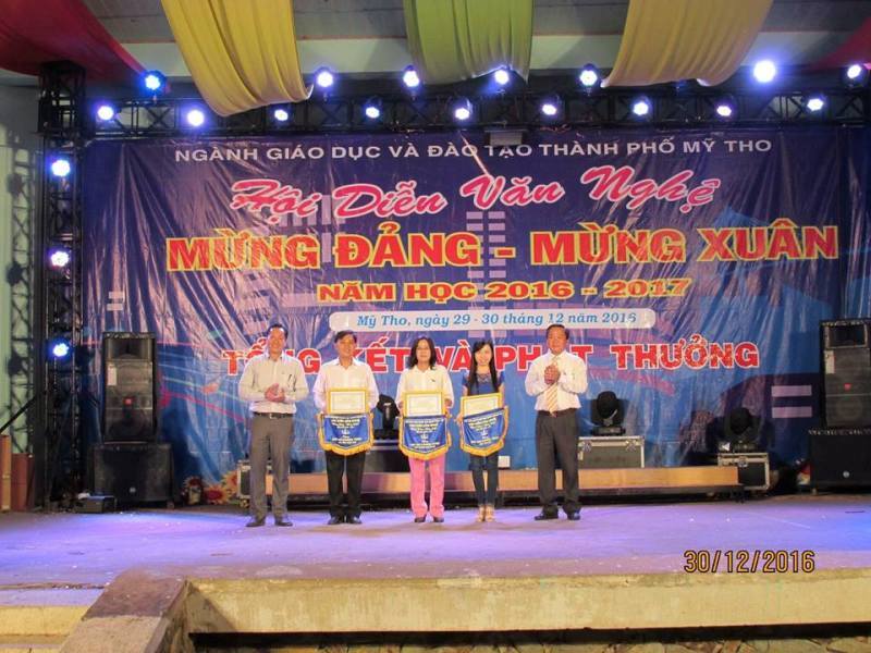 MẦM NON SAO SÁNG – TỪNG BƯỚC ĐI LÊN TRONG  PHONG TRÀO VĂN NGHỆ NGÀNH